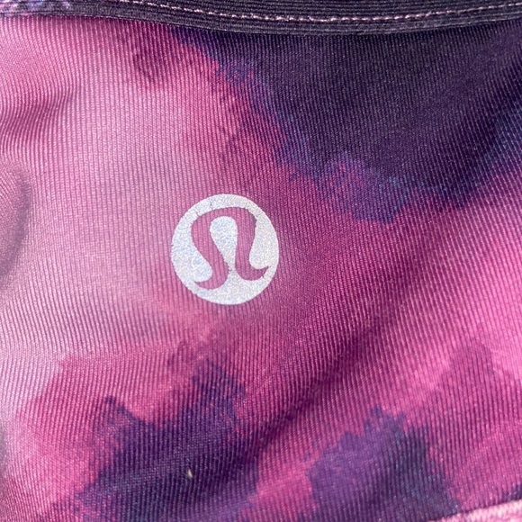 Lululemon sports bra | Size S - Picture 2 of 3
